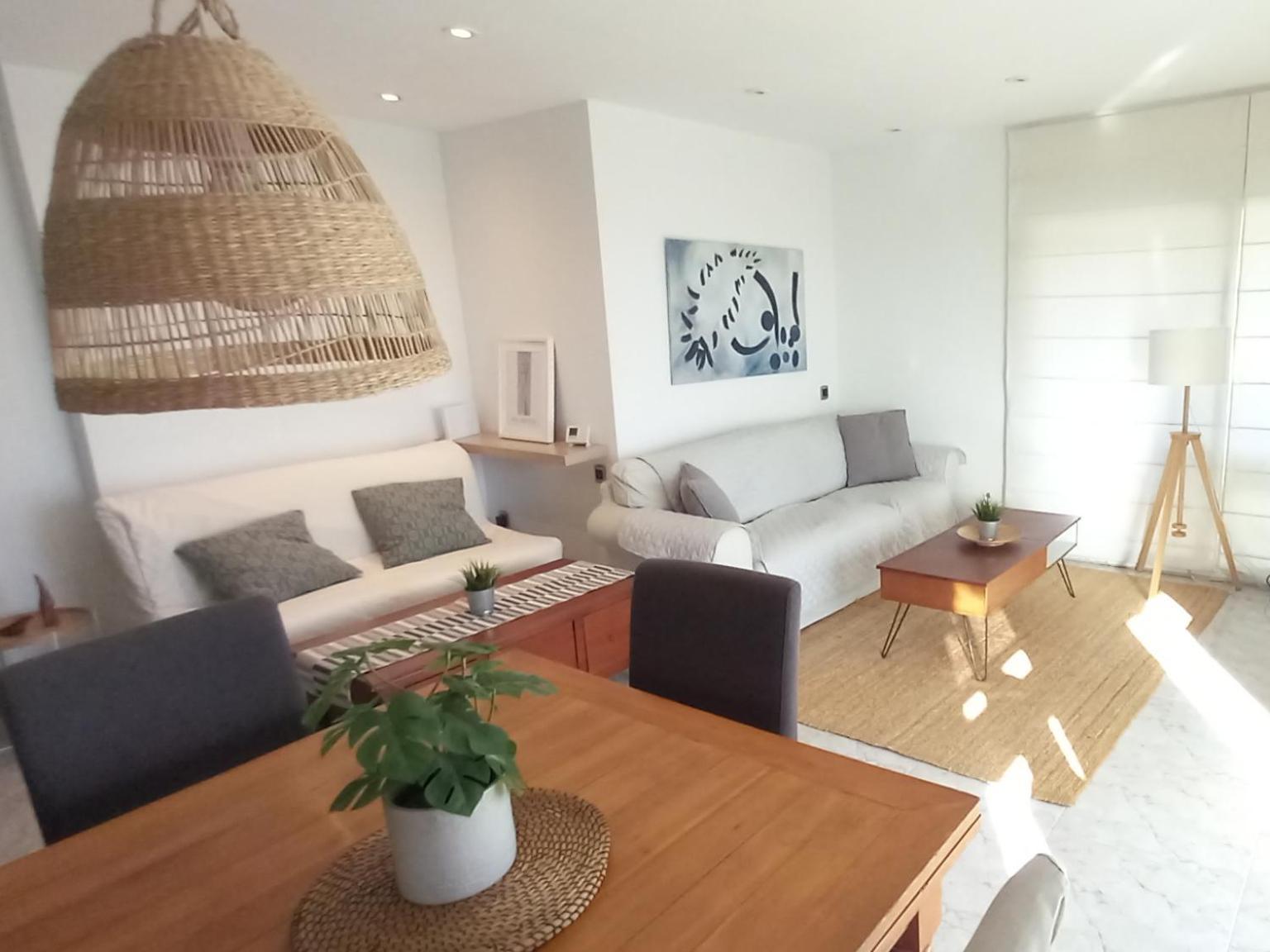 Bright Apartment Near The Beach And Barcelona By Train El Masnou Exterior foto